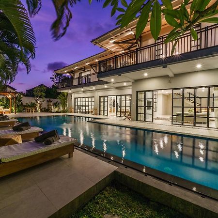 Villa Okenada - Modern 5-Bedroom Pool Villa In Berawa! Canggu Εξωτερικό φωτογραφία