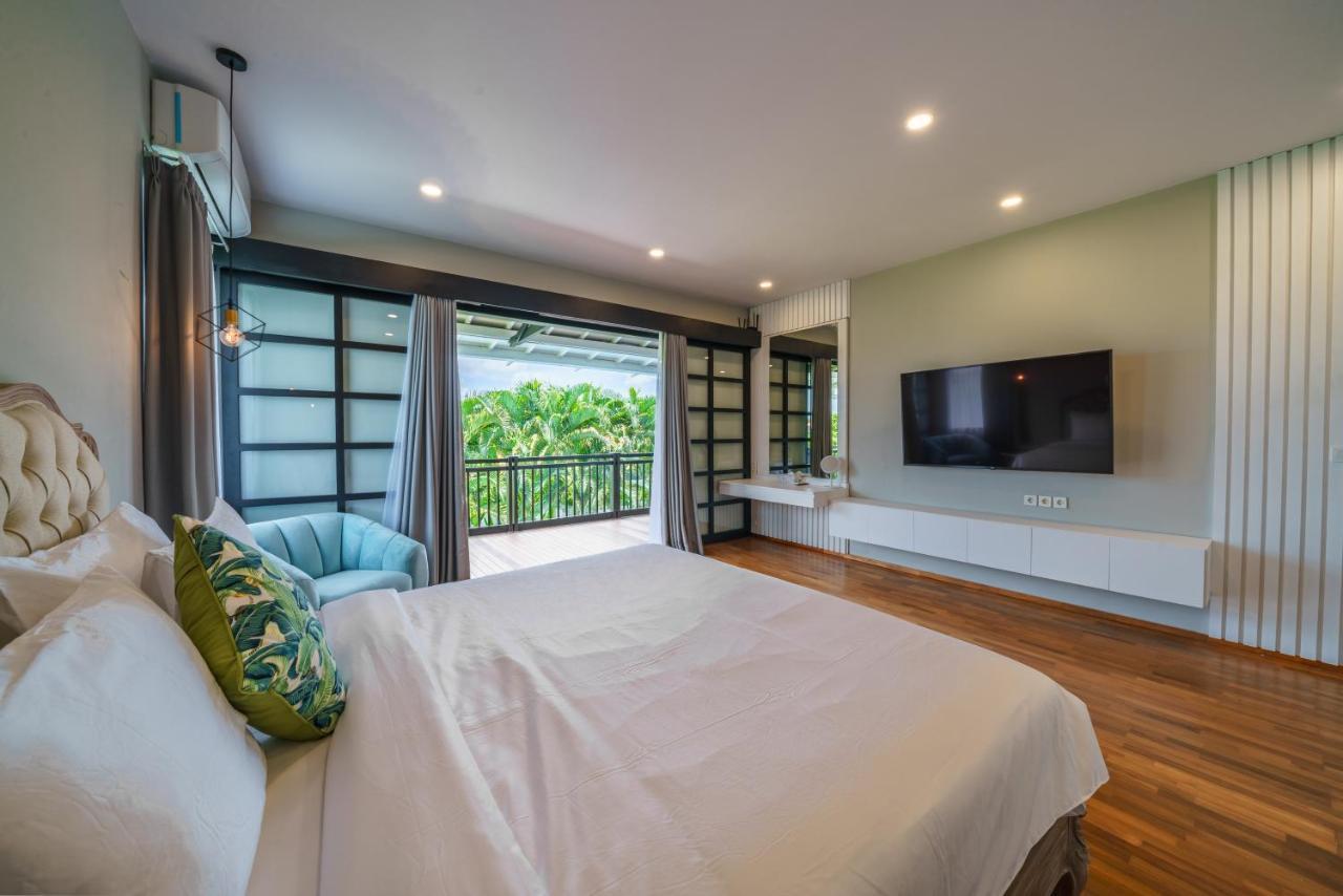 Villa Okenada - Modern 5-Bedroom Pool Villa In Berawa! Canggu Εξωτερικό φωτογραφία