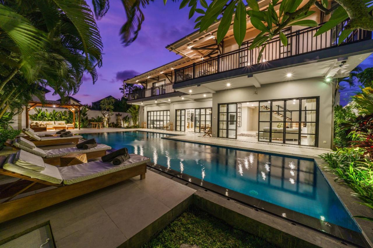 Villa Okenada - Modern 5-Bedroom Pool Villa In Berawa! Canggu Εξωτερικό φωτογραφία