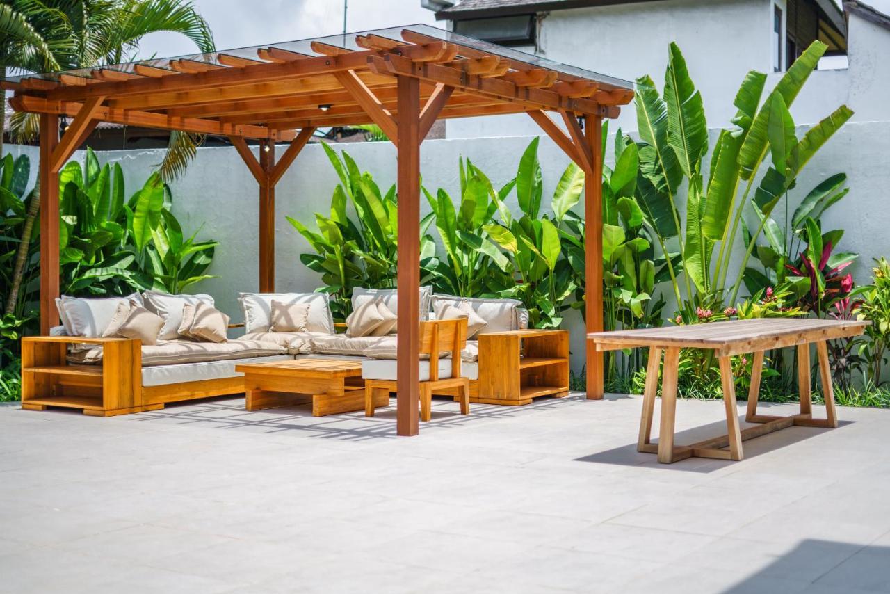 Villa Okenada - Modern 5-Bedroom Pool Villa In Berawa! Canggu Εξωτερικό φωτογραφία