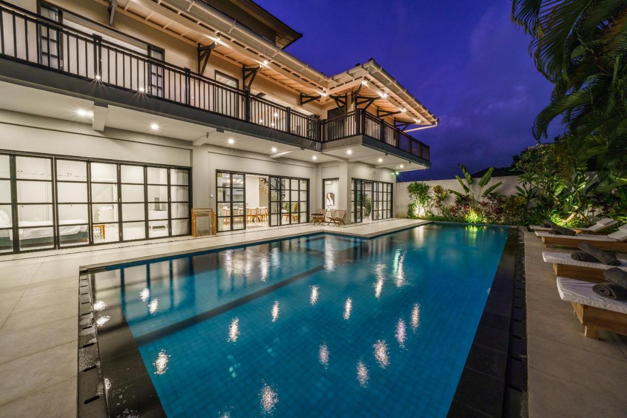 Villa Okenada - Modern 5-Bedroom Pool Villa In Berawa! Canggu Εξωτερικό φωτογραφία
