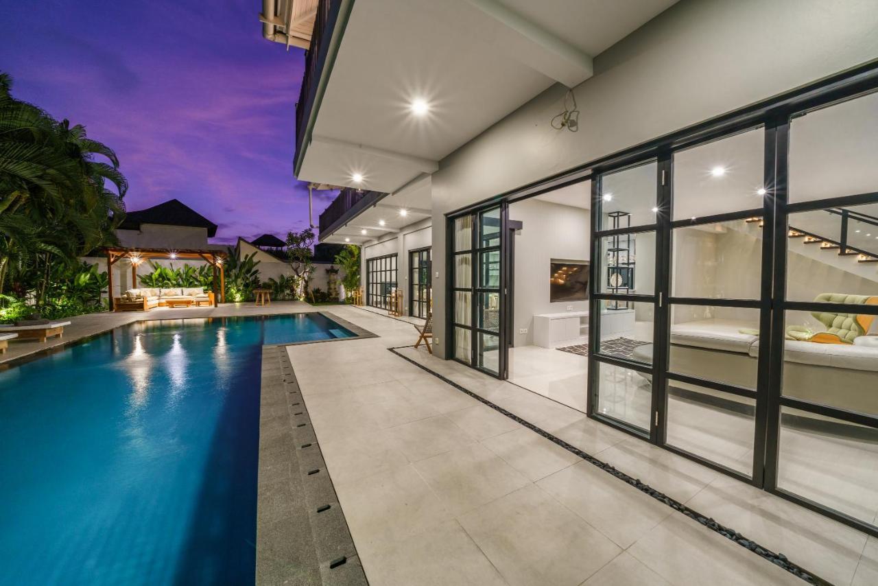 Villa Okenada - Modern 5-Bedroom Pool Villa In Berawa! Canggu Εξωτερικό φωτογραφία