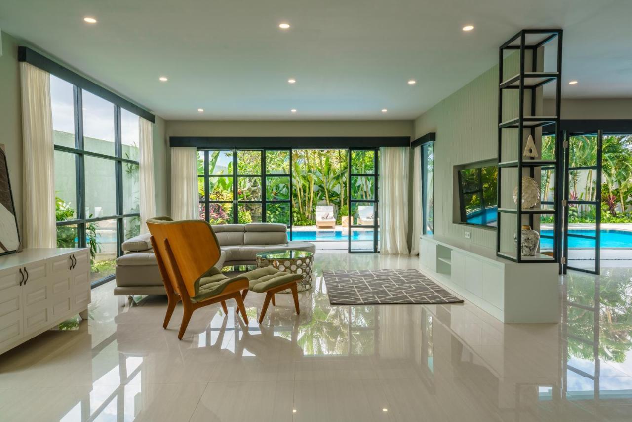 Villa Okenada - Modern 5-Bedroom Pool Villa In Berawa! Canggu Εξωτερικό φωτογραφία